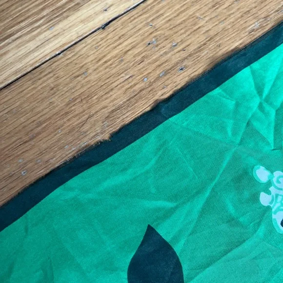 Vintage Floral Printed Silk Scarf - Picture 6 of 6